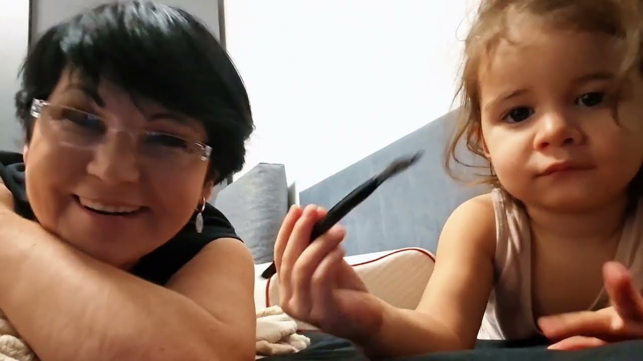 Допрыгалась🤣 прихватило спину 😮 сидим дома🤷‍♀️