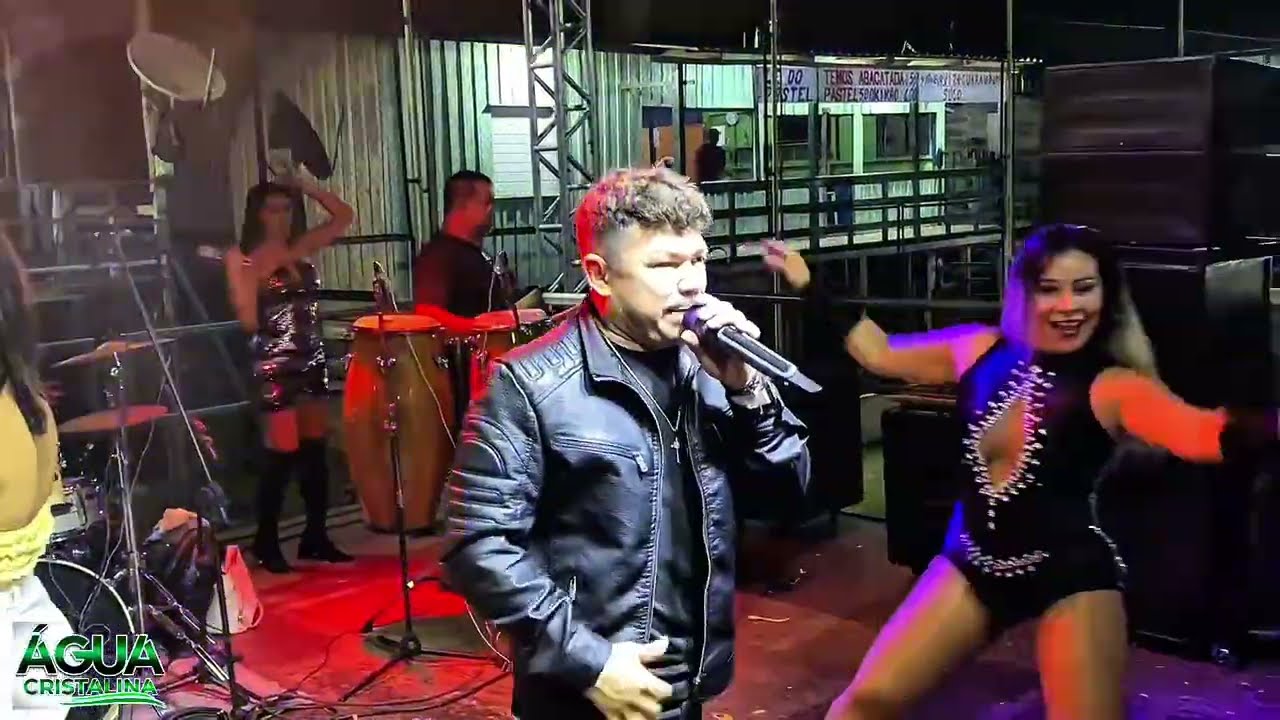 Banda  Agua Cristalina   ao  vivo  na Festa da Piracema - Careiro da Vázea - Am  