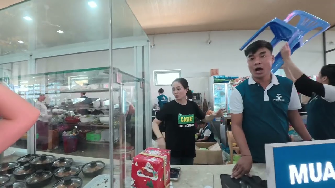 N.4266 - Mùng 5 Tết 2026 tại Điểm dừng cao tốc Phương Huy