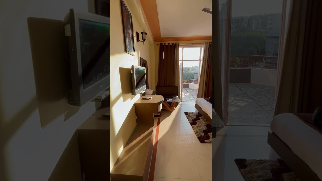 Budget Hotels In Katra | Katra Hotels Near Bus Stand #vaishnodeviyatrai #hotel #budgetstay #shorts