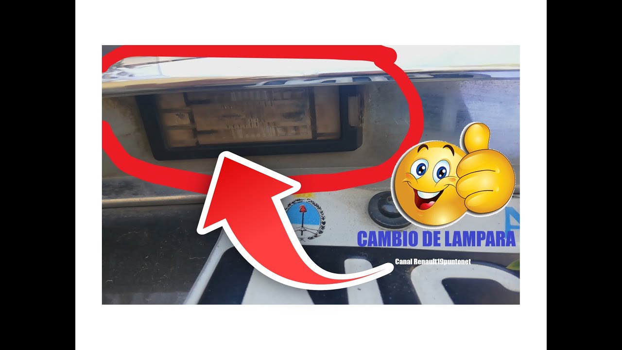 Como cambiar la luz de patente (reemplazo de lamparita de la matricula trasera del auto).