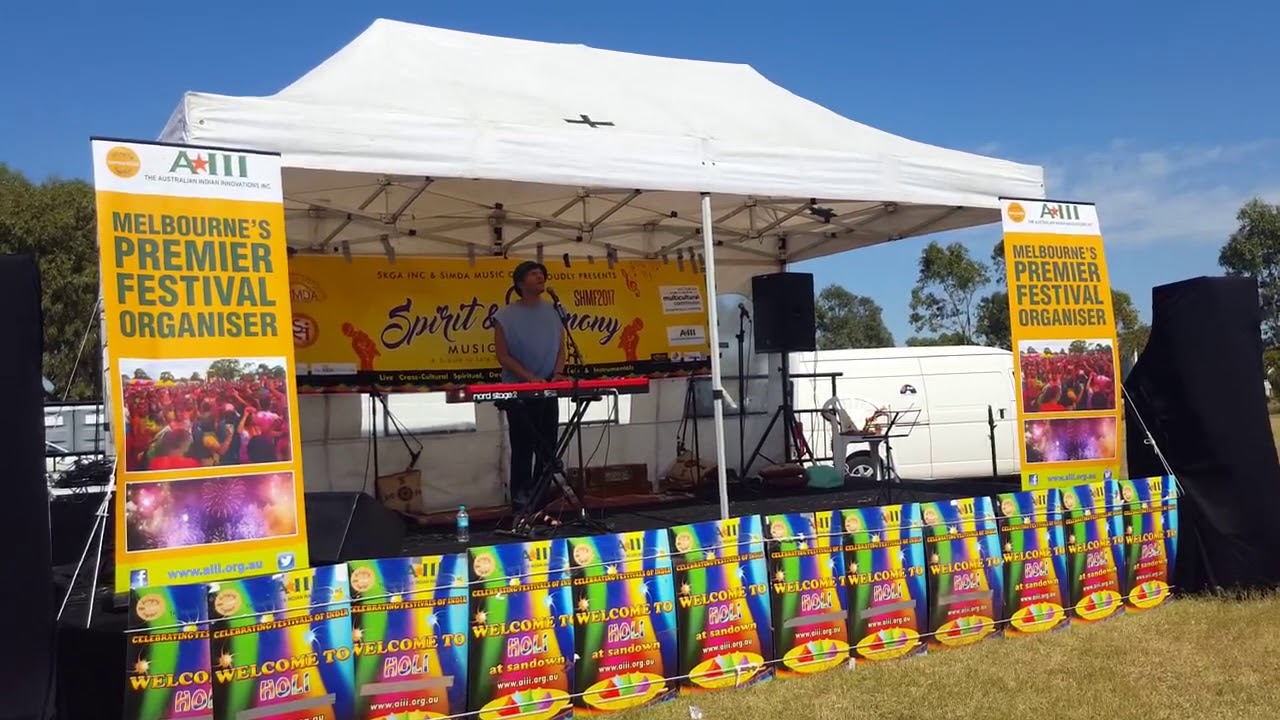 Sam Lawrence performs Christians Songs in SHMFA 2017 Spirit Harmony Fest Australia