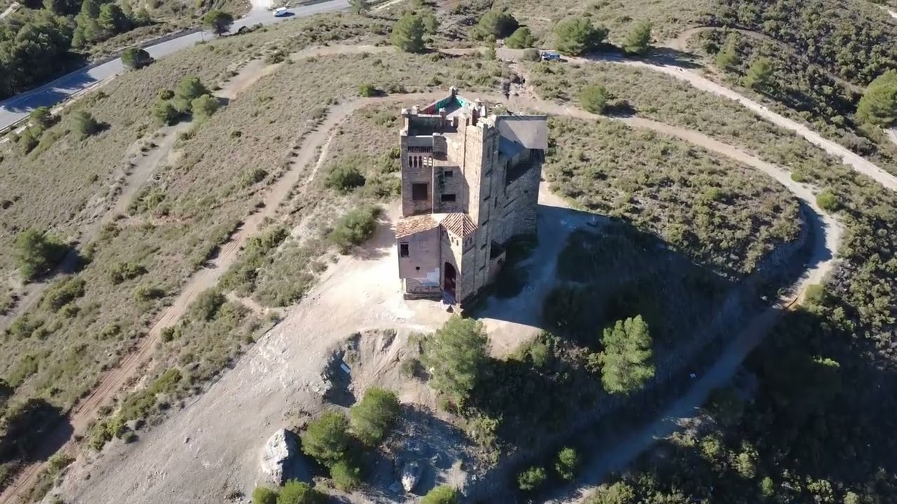 El Castillo abandonado que no es lo que parece
