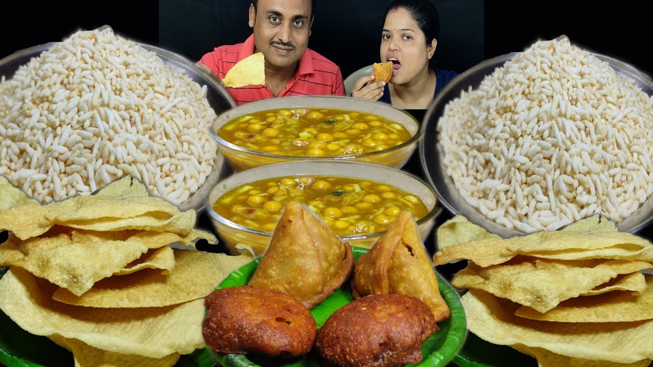 GHUGNI MURI PAPAD SAMOSA MaSALA ALOO CHOP EATING COMPETITION || BENGALI EATING SHOW