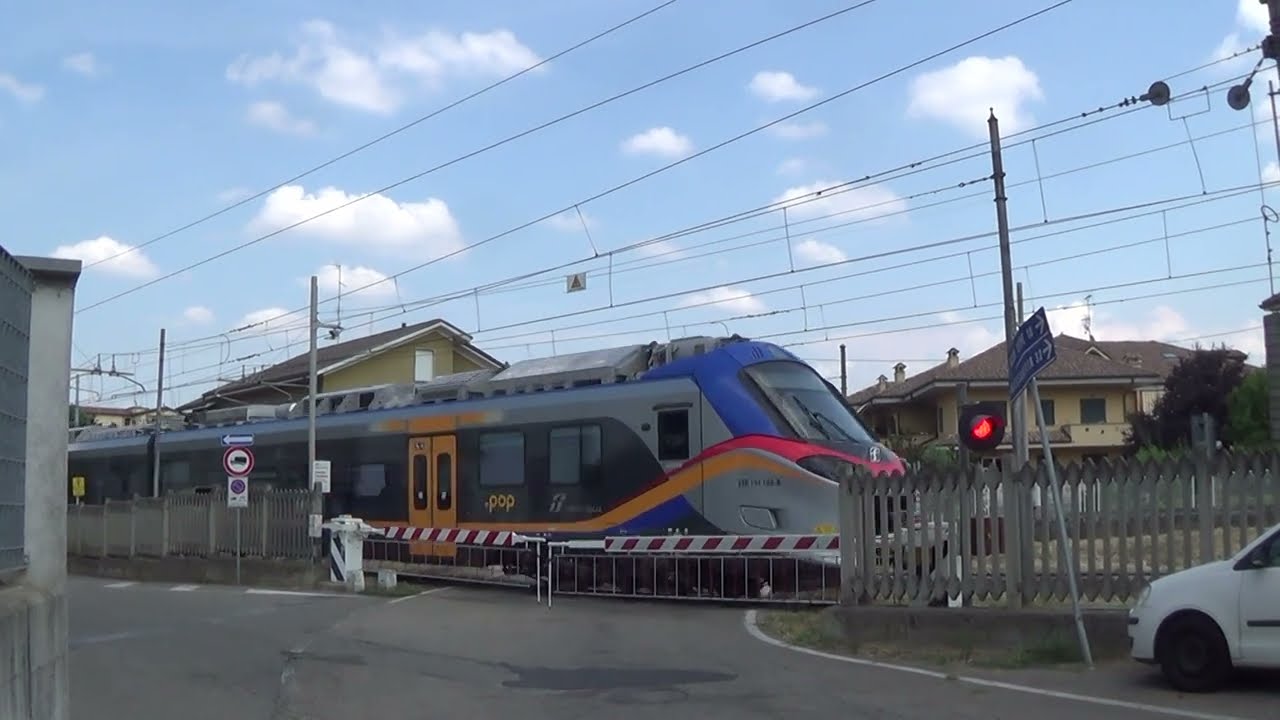 Passaggio a livello di via San Carlo - Nizza Monferrato (AT) / Level Crossing / Passage à niveau