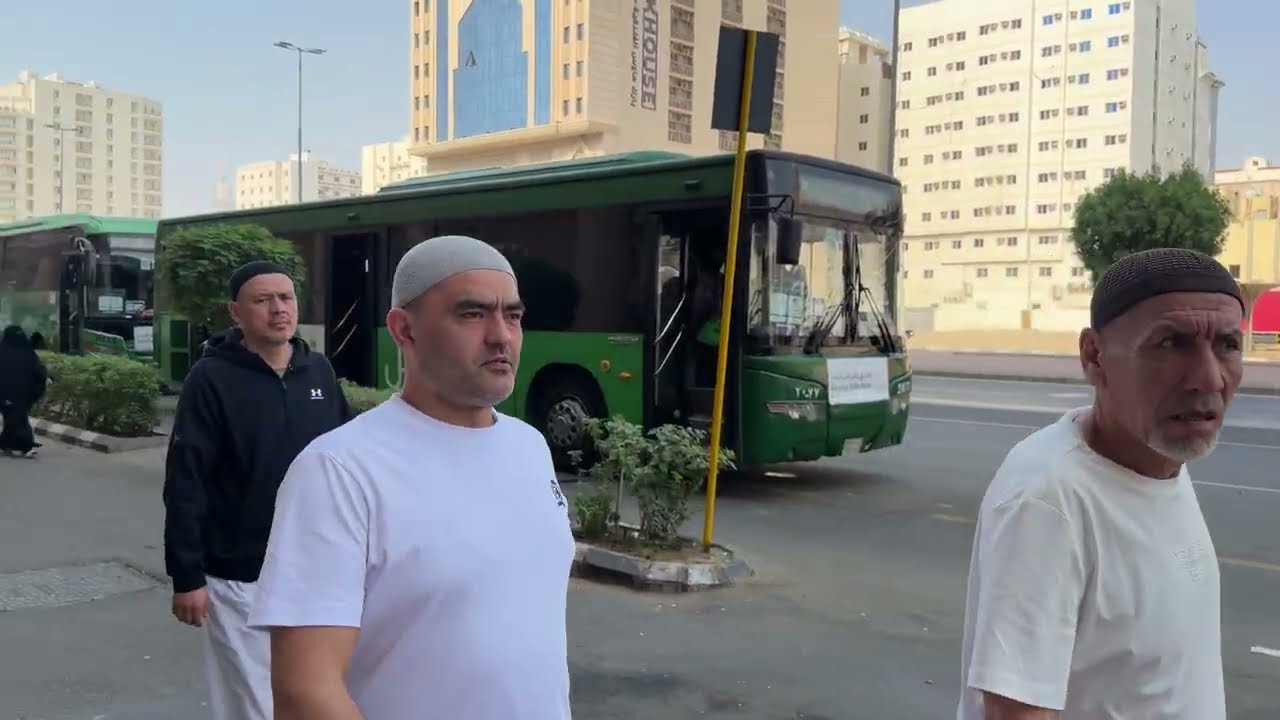 مركز تجاري داخل فندق الأيام إيليت شارع أسماء ذات النطاقين سعر الإقامة لليلة في رمضان حدود 200 ريال