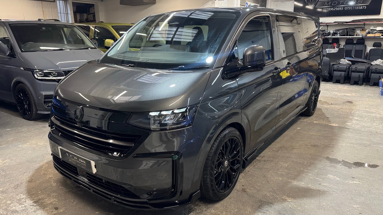 Volkswagen New Generation T7 Transporter 170ps LWB Commerce Pro Custom Flexi Seat System Kombi