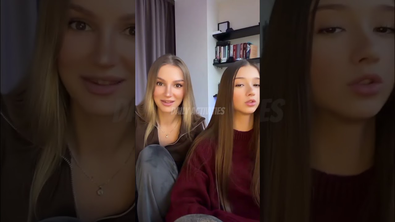 Активный отдых 😱😱😱 Две прекрасные девушки отдыхают дома🏠