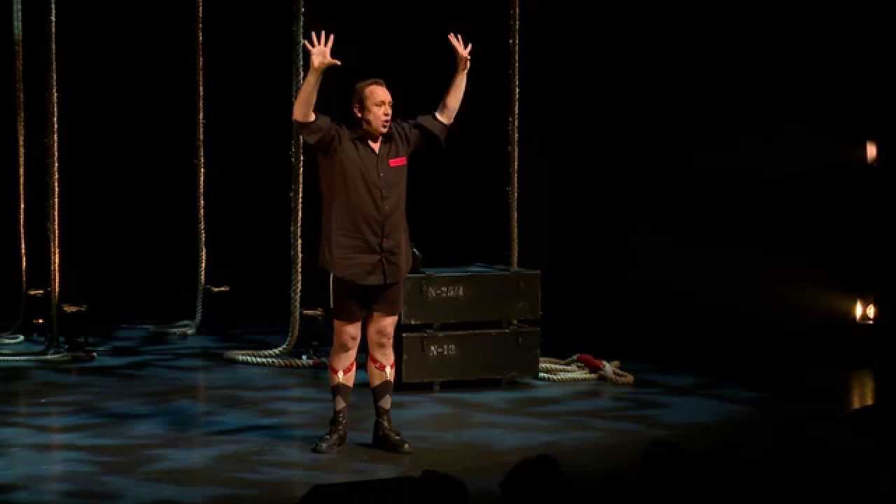 Richard Groenendijk - Met de Mante der Liefde - Thaise douche