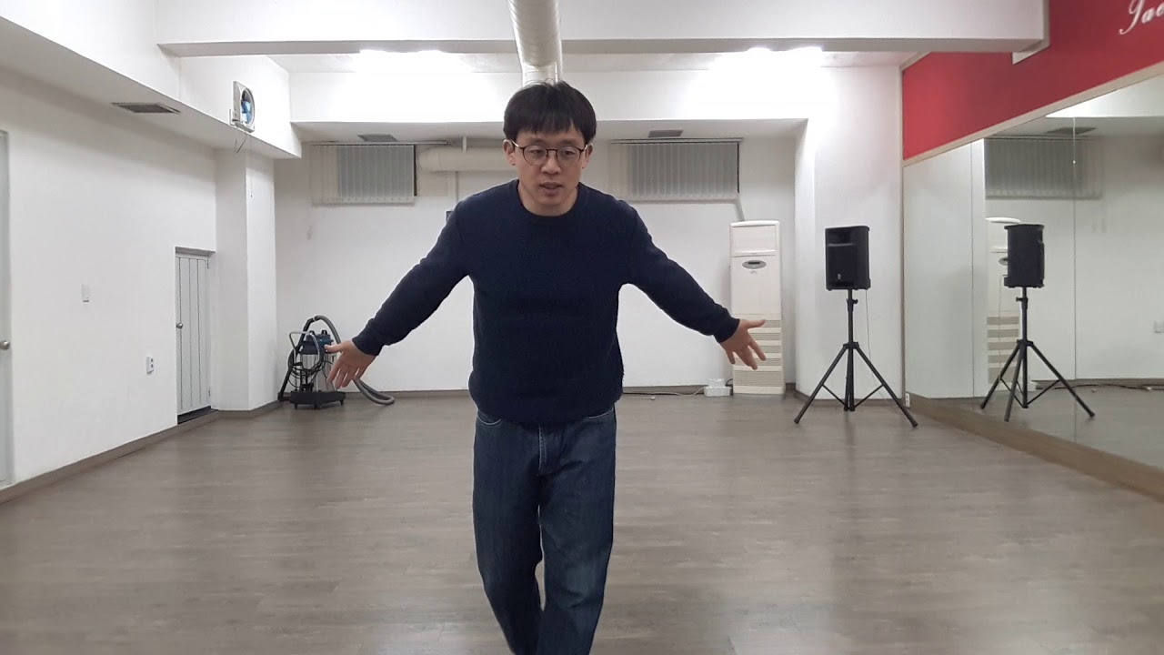 How to move in popping (Boogaloo, Walk out, Flex, Old man) - Tae dance studio