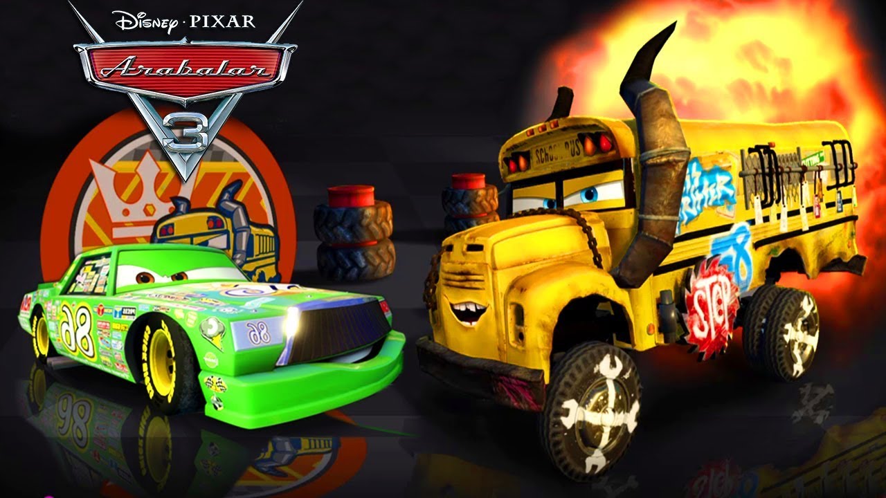 Arabalar 3 Filmi Kahramanları Miss Fritter ve Chick Hicks Şimşeğe Karşı (Cars 3: Driven to Win)
