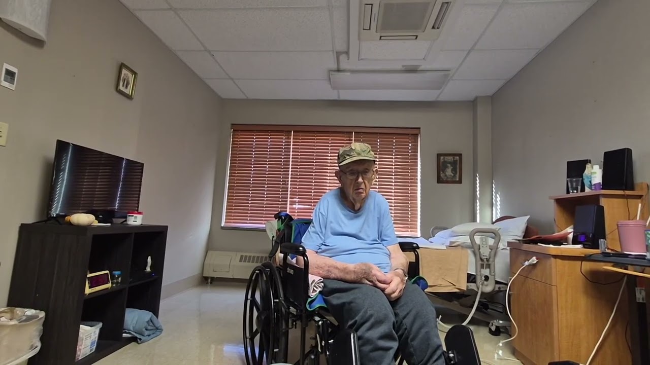 96-летний Роман рассказывает о сельском хозяйстве в центральной Миннесоте.