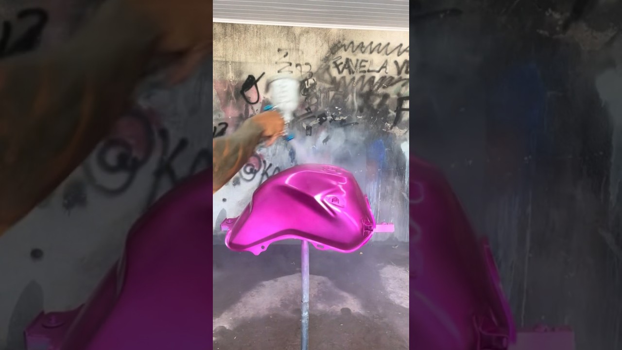 Pintura Tanque Fan 150 Rosa Candy😱 (parte2)#pinturaautomotiva #foryou #pinturamotos #motos #pintura