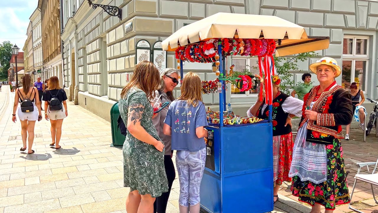 Kraków 🇵🇱 w 4K – spacer przez duszę kulturalnej stolicy Polski