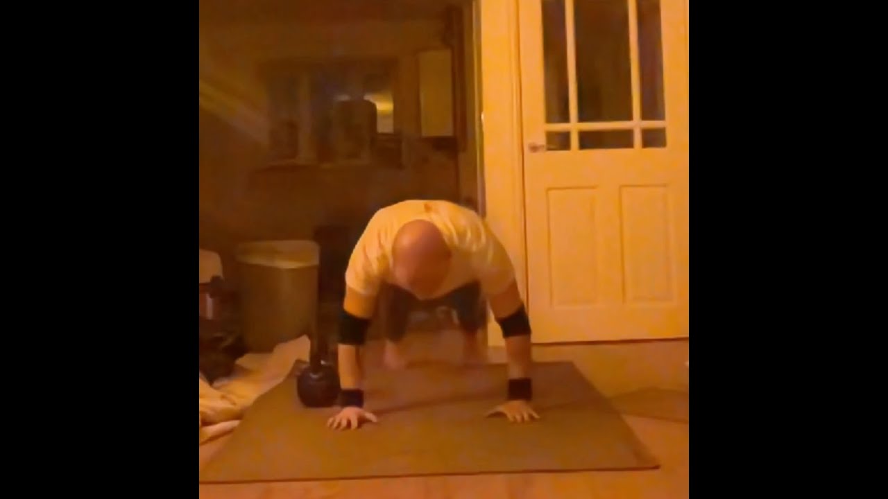 Mini Pentathlon: 4' work, 2' rest, 16kg, 302 reps