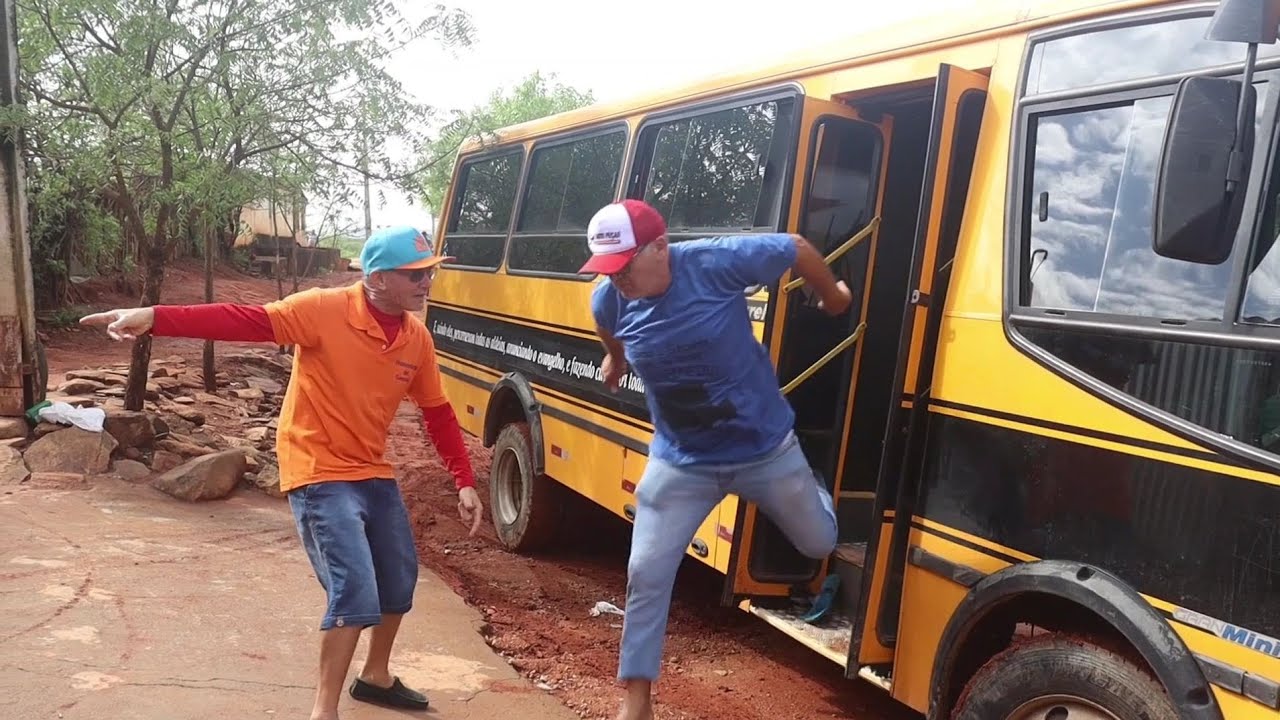 Seu mane rouba um ônibus