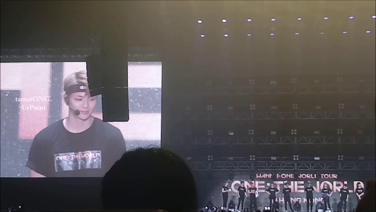 180728 Wanna One One The World In HK 강다니엘