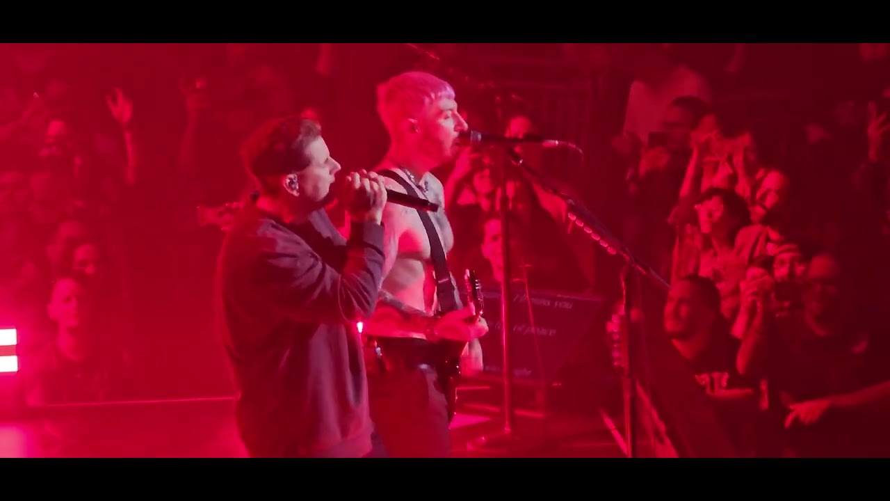 S10 // AVENGED SEVENFOLD, 