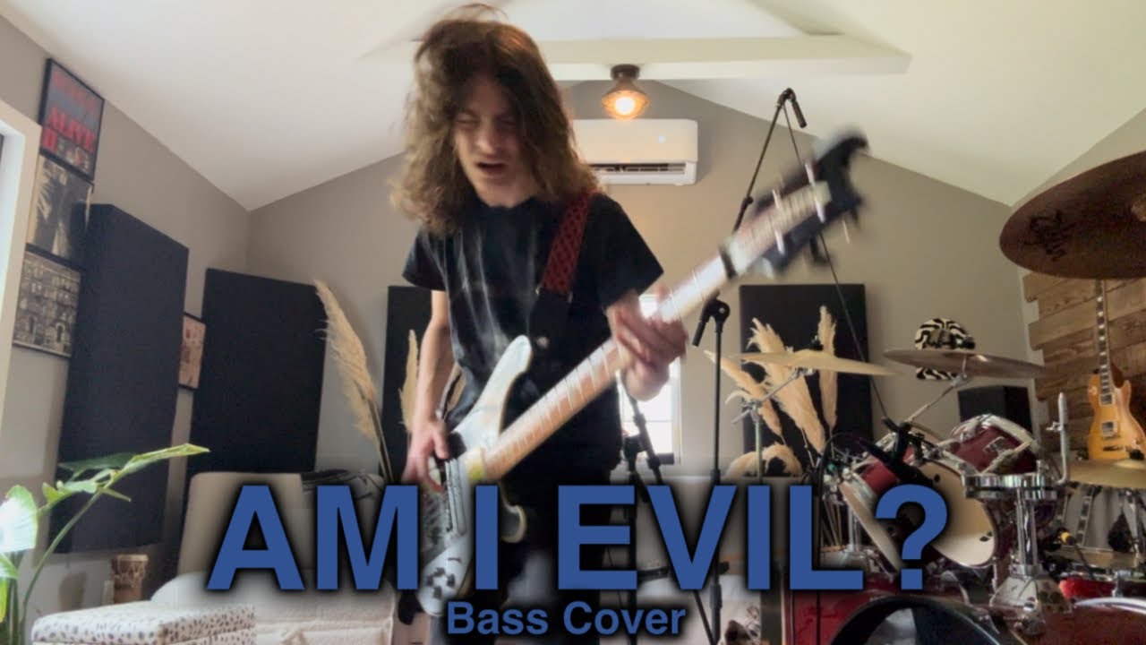 AM I EVIL? - Metallica Bass Cover
