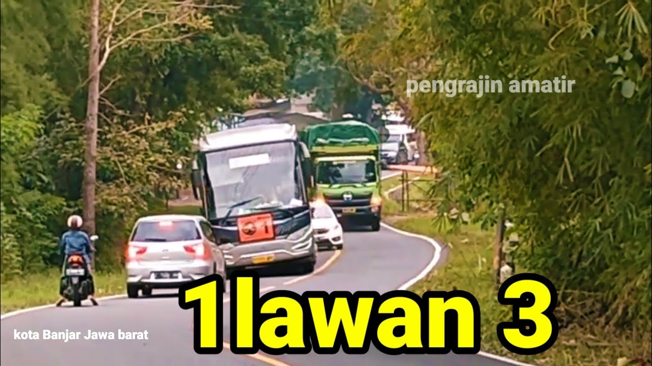 viral...aksi berhasil bus ngeblong truk di jalan berkelok-kelok tanjakan tepungkanjut Banjar