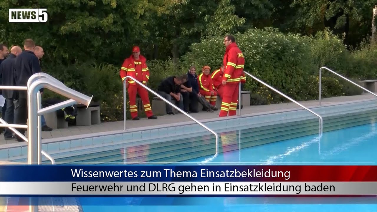 16.09.2015 (HO) Feuerwehr und DLRG gehen in Einsatzkleidung baden