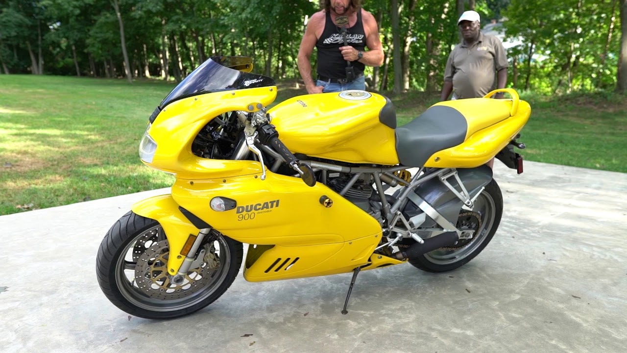 2001 Ducati 900SS