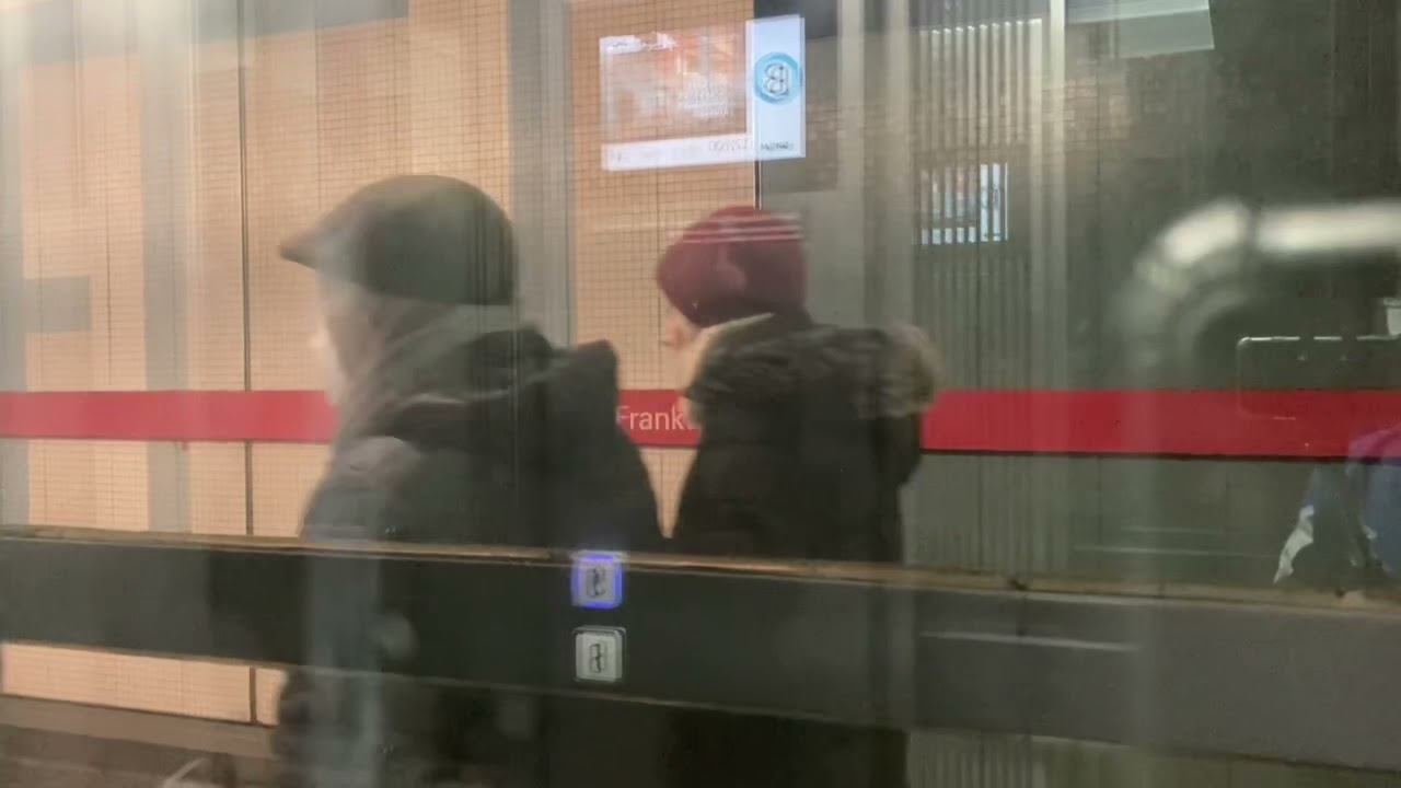 2018/2016 Hoffmann Und SWM Aufzug in U-Bahnhof Frankfurter ring in München