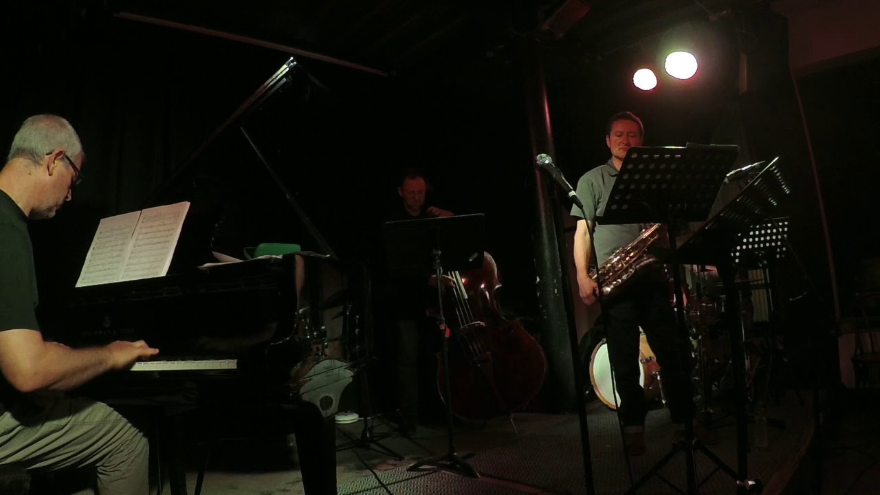 David Beebee Quartet with Julian Nicholas play some tune