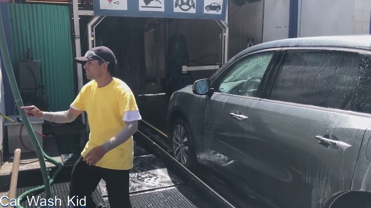Ducky's Car Wash - San Mateo Site