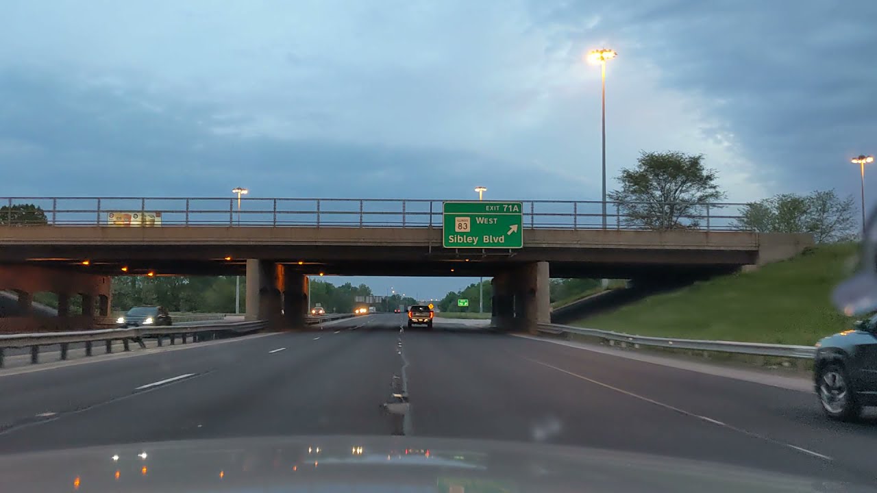 Chicago Drive: Bishop Ford Freeway to the Dan Ryan in a Crown Victoria