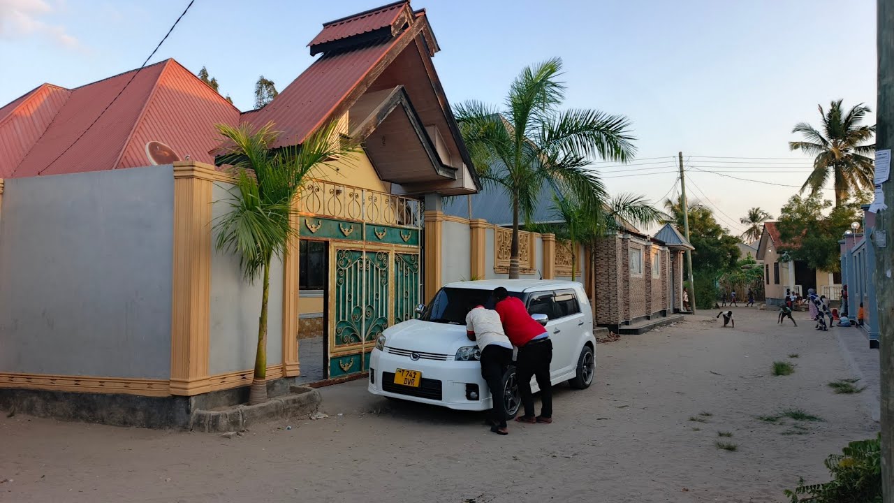 INAUZWA MILIONI ( 77 ) NYUMBA INAUZWA TSHS ( 77 ) IPO MBAGALA MAJI MATITU INA ROOM 4 ) 0787966296