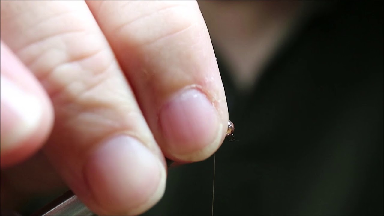 Černá bažantí nymfa s tipem-Fly tying