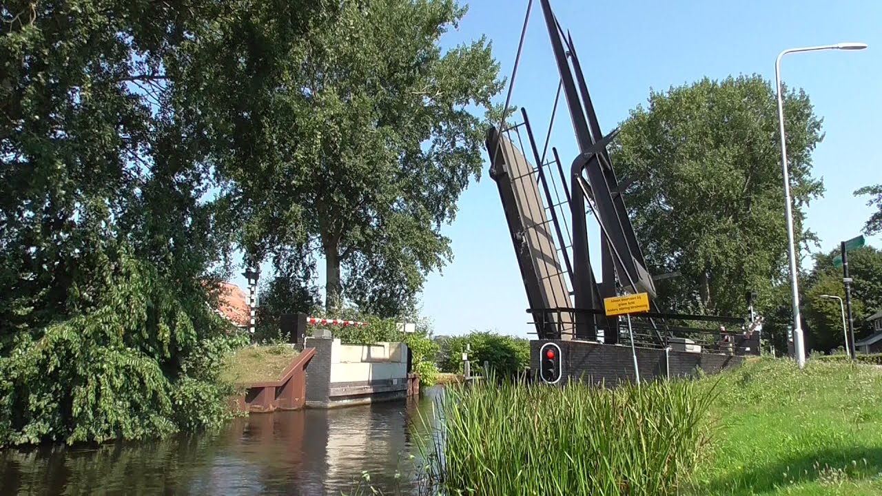 Brugopening Brug Nij Beets Ophaalbrug Drawbridge/ Pont-levis/ Klappbrücke