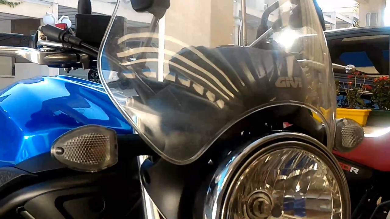 SV 650A + bolha universal Givi