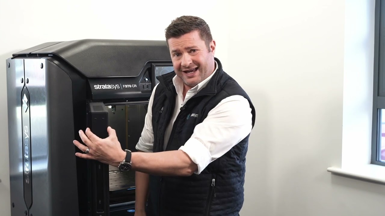F123 Series – The F370 CR – The Safe Printer for the Office – Social Edit