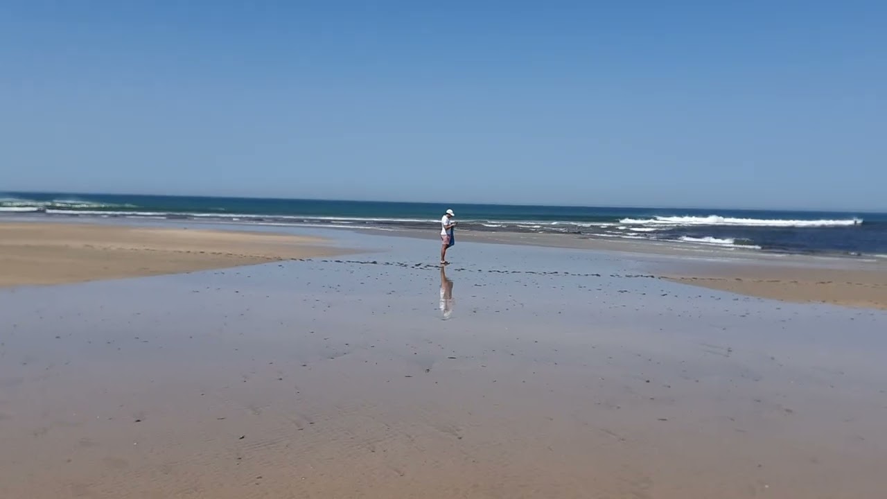 Tanger Beach, Plage Sable d'or Tanger houara   شاطئ هوارة بطنجة رائع ، واعر ولكن خطير
