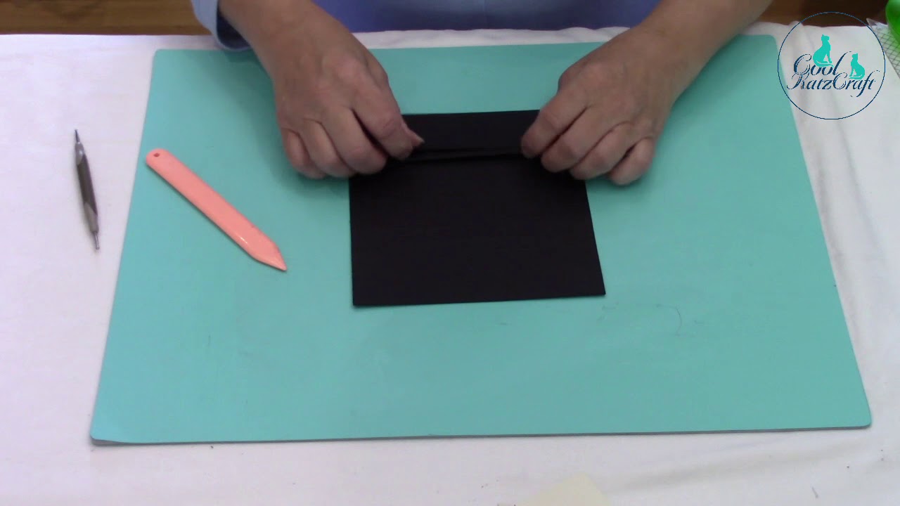 Album Making (CoolKatzCraft Ltd) - Step 6, Creating a Concertina (Hidden Hinge) Spine