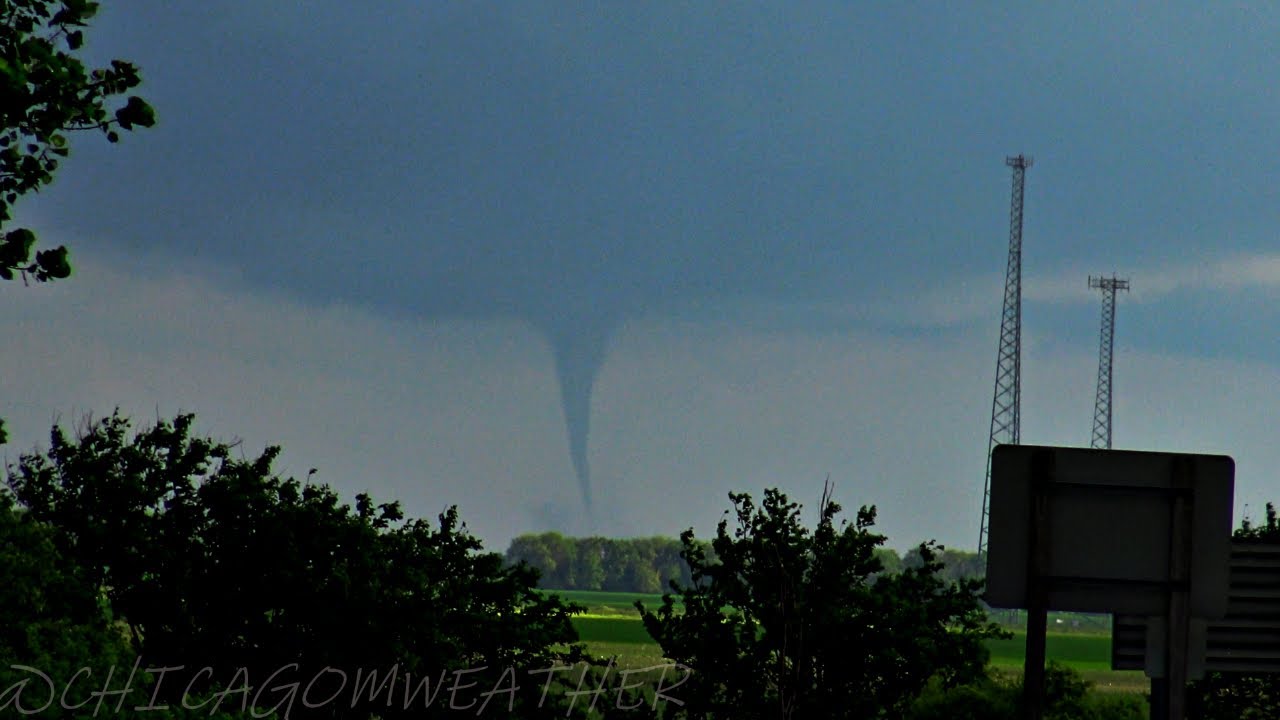 Supercells & Tornadoes in Illinois 6-9-2020