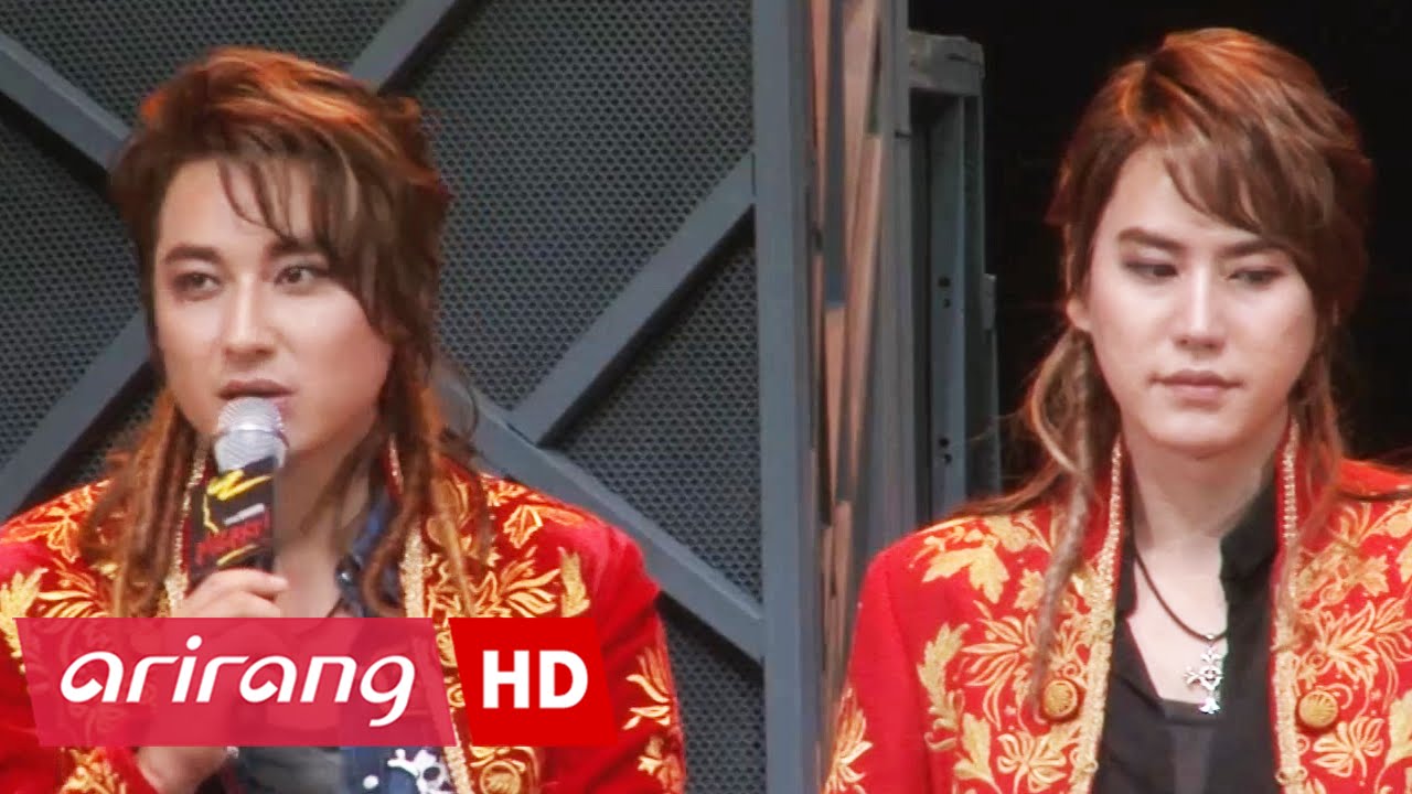 Showbiz Korea _ Musical Mozart(모차르트) _ Interview