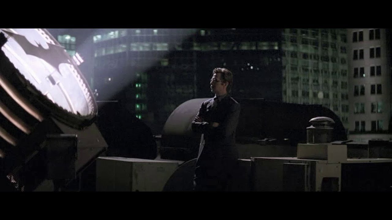 Bat Signal l Lieutenant Gordon l The Dark Knight (2008)