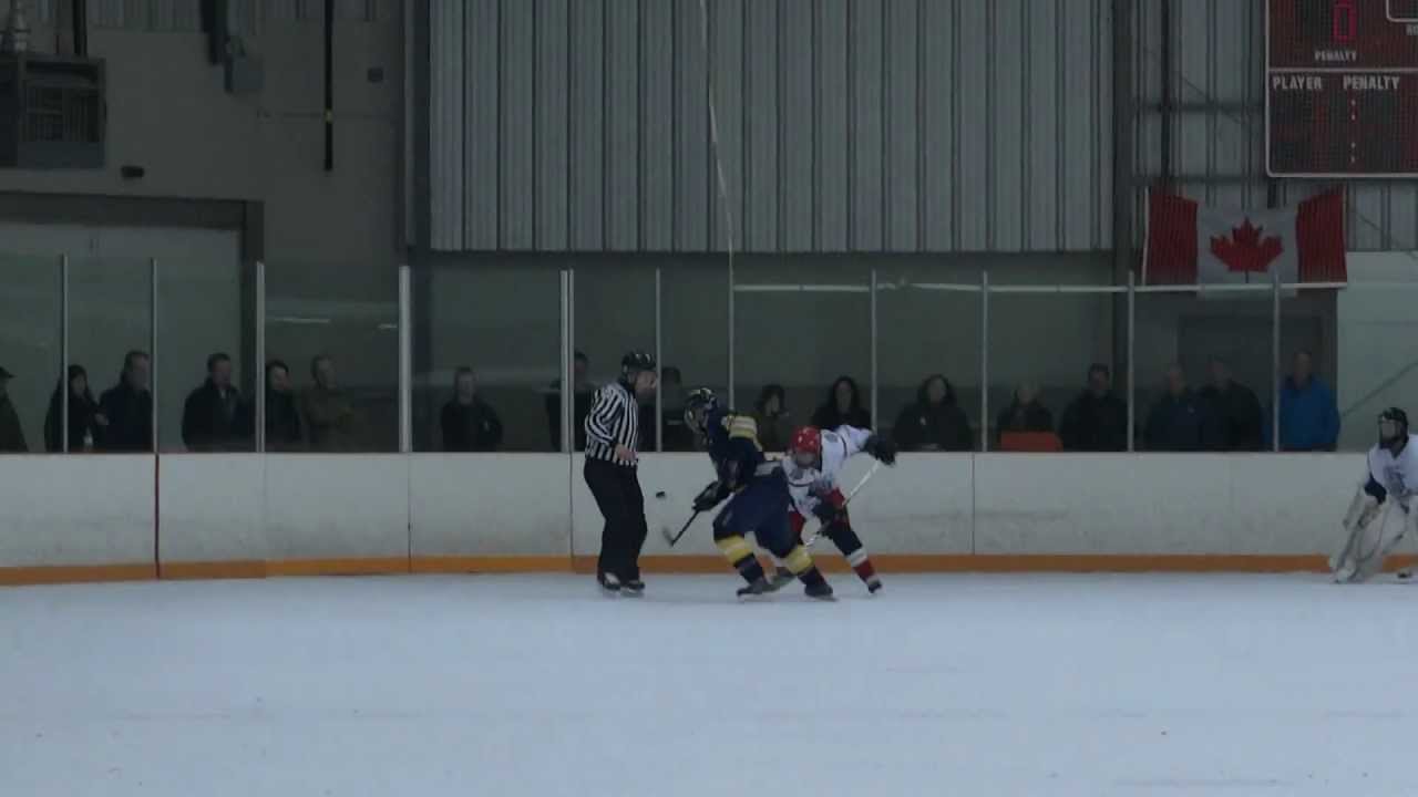 Arapahoe Ice Warriors' Matt Reddy gets 