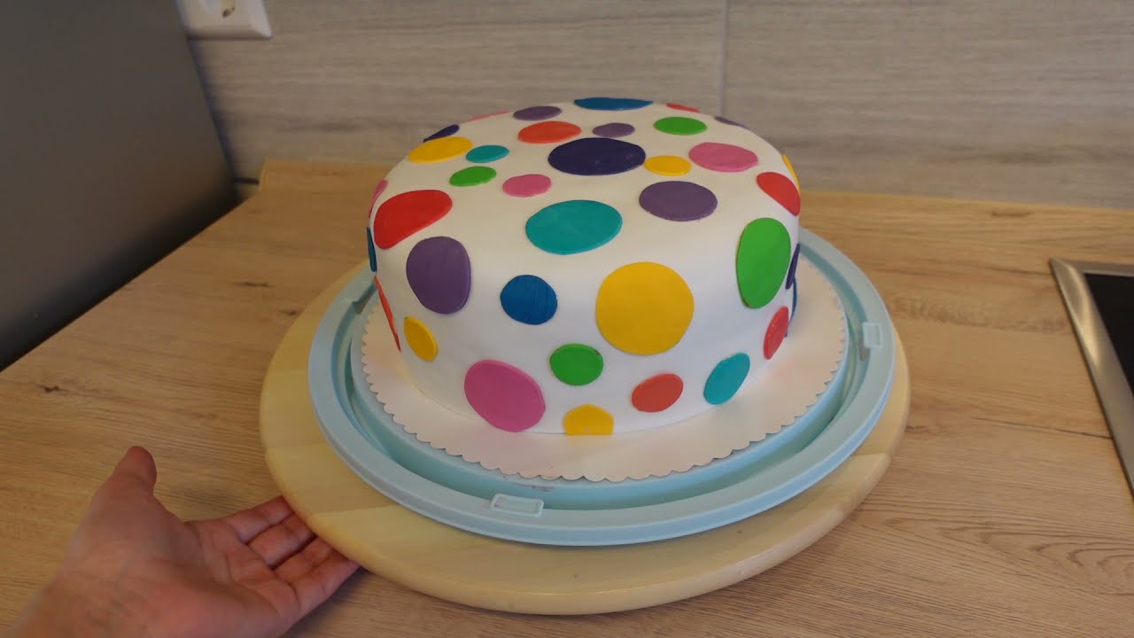 Tort cu buline - mici secrete pentru a acoperi un tort cu fondant | Raluca Gheorghe