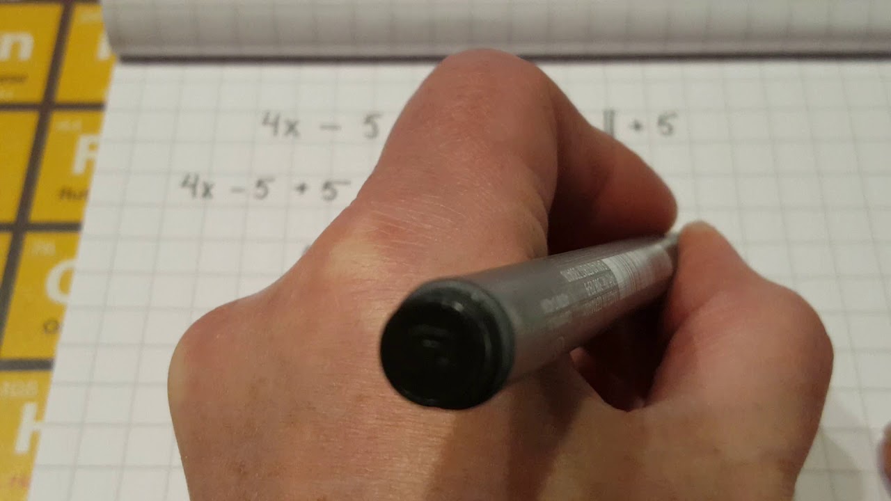 Yhtälön ratkaiseminen.