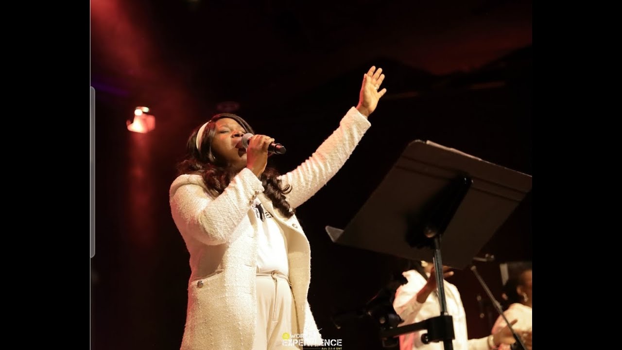 Kadosh (Dunsin Oyekan) | Oye Olasunkanmi at A Worship Experience 2024