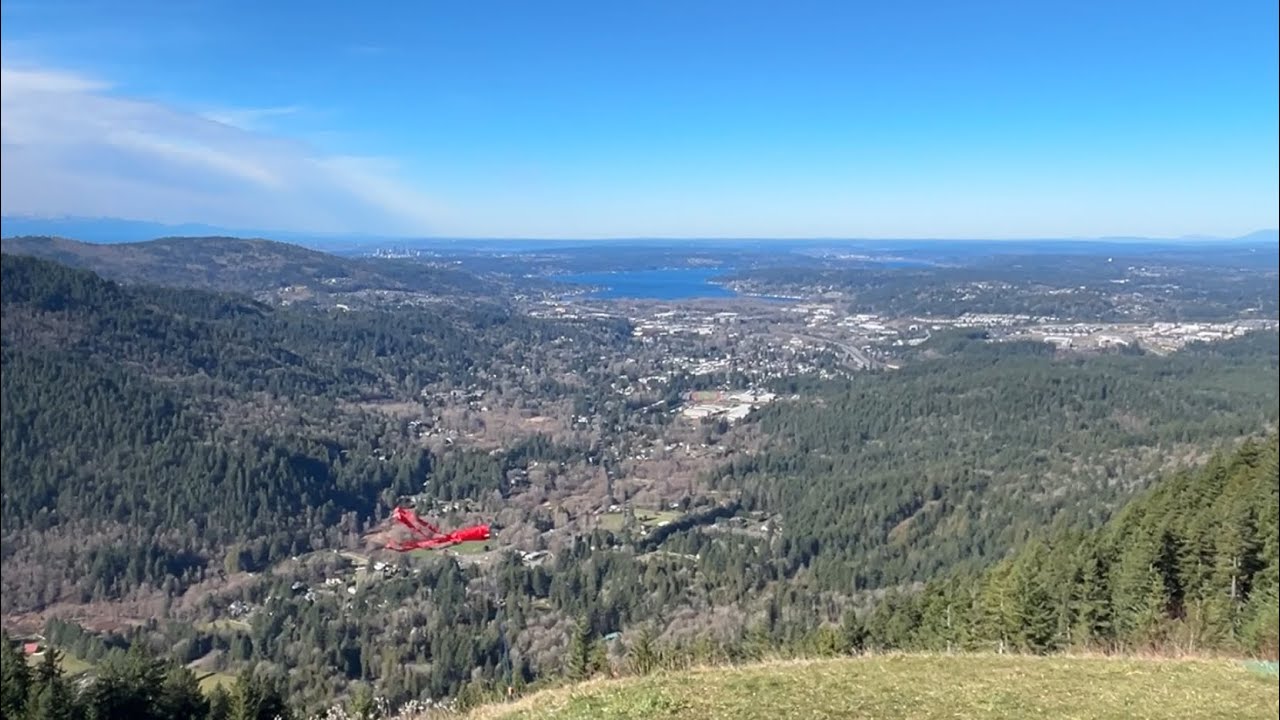 Hike to Poo Poo Point, Issaquah, WA | 8.5 miles, moderate | Tiger Mountain