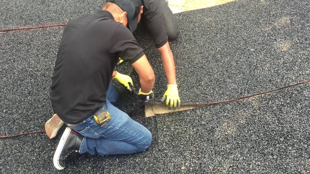 Installing and Cutting Polylast Bunker Liner