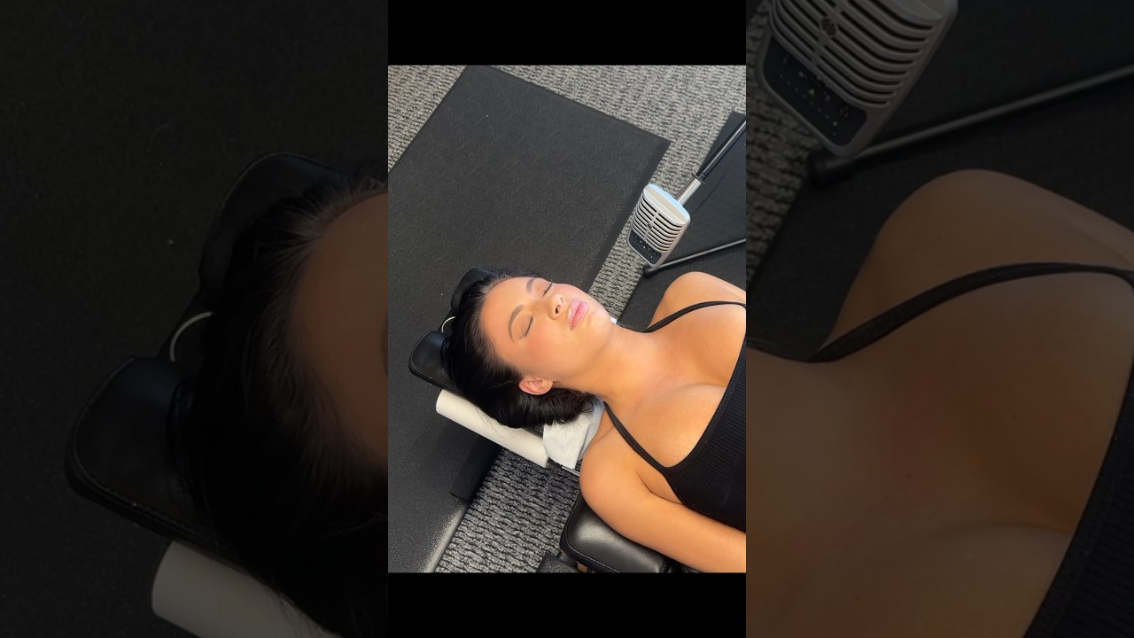 NO REACTION?! HUGE NECK CRACK.