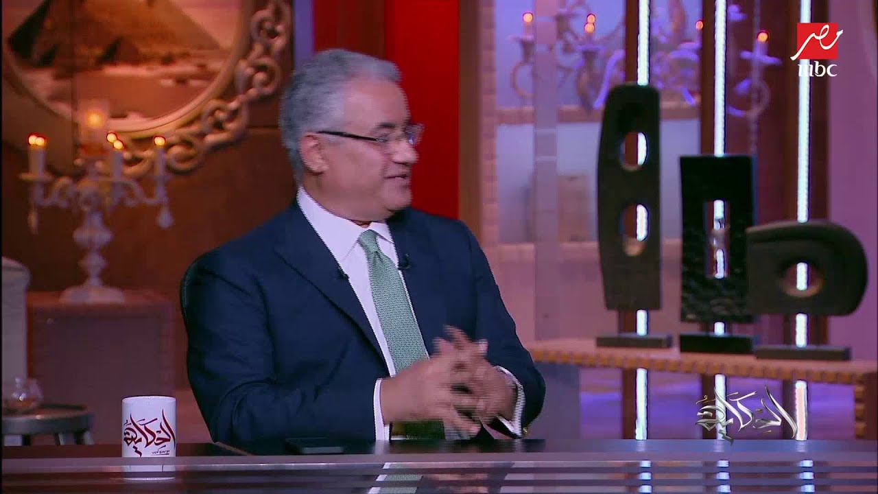 ليه فيه ناس شفايفهم وحواجبهم مش عاجباهم وعاوزين يعملوا عمليات تجميل.. شوف د.حسام تحسين قال إيه