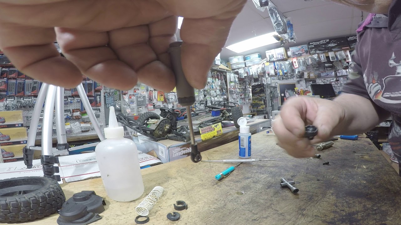 How to properly fill RC shock