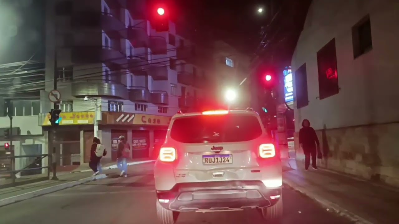 PELAS RUAS DE VIÇOSA - MG - PASSEIO NOTURNO PELAS RUAS DA CIDADE